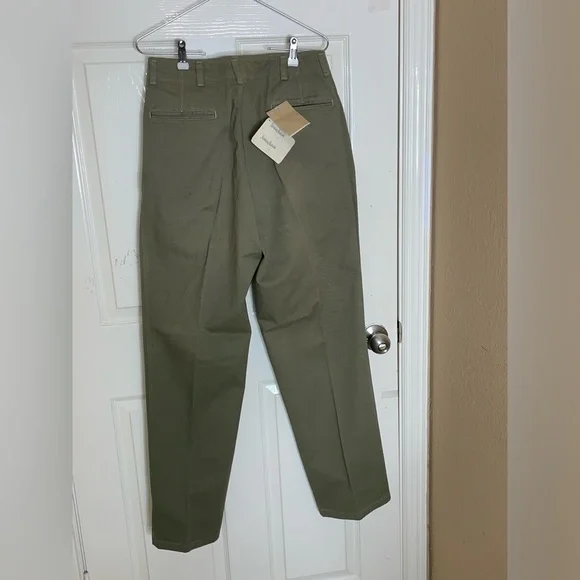 Armani Jeans Khaki Pants Mens Size 30/34 Olive Green Flat Front Casual Cotton - Picture 3 of 11